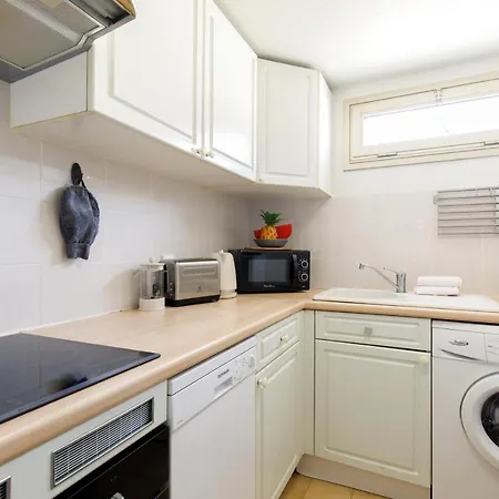 Apartment Nomad Yourhosthelper *