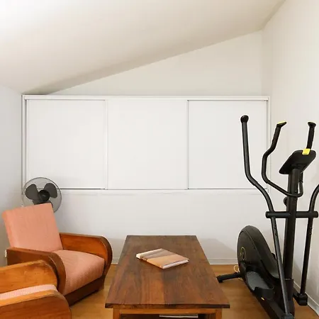 Apartament Nomad Yourhosthelper