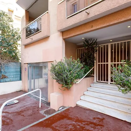 Apartment Nomad Yourhosthelper Cannes